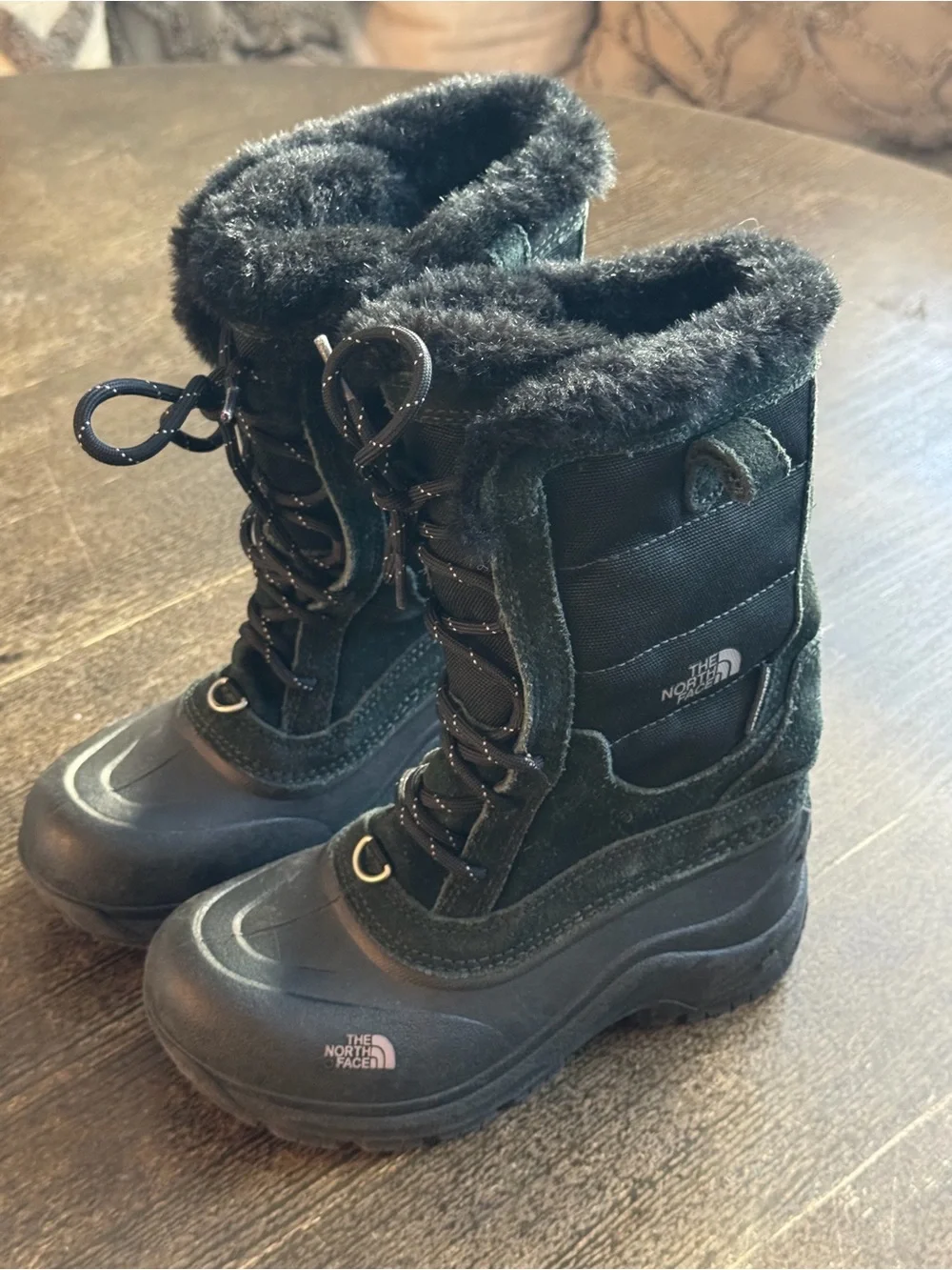 The North Face Black Girl’s Faux-Fur Trim Winter Snow Boots 1